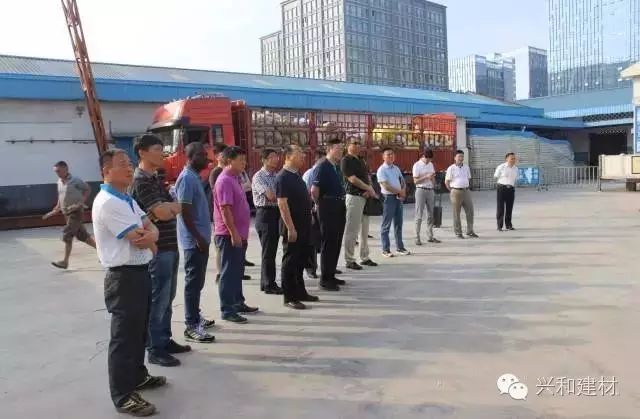 新会|记事|湖北省住建厅、设计院领导及专家一行 莅临星河集团参观指导